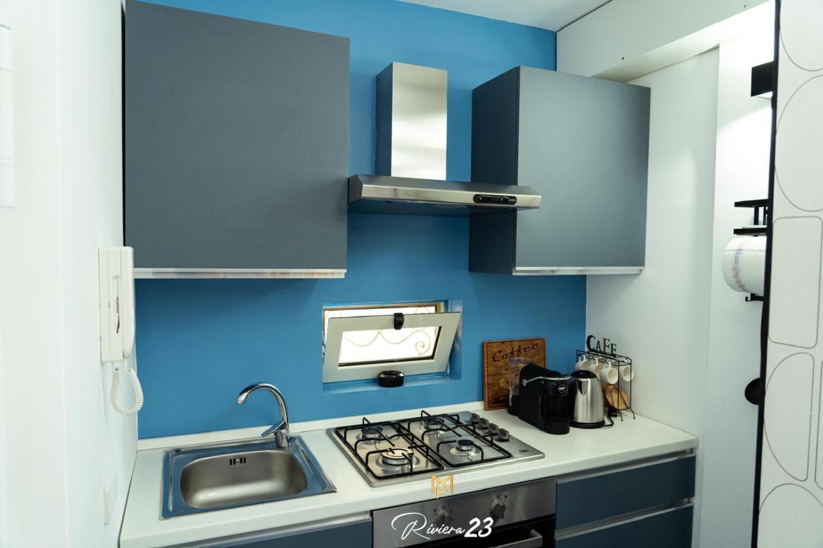 Bed & Breakfast Riviera23