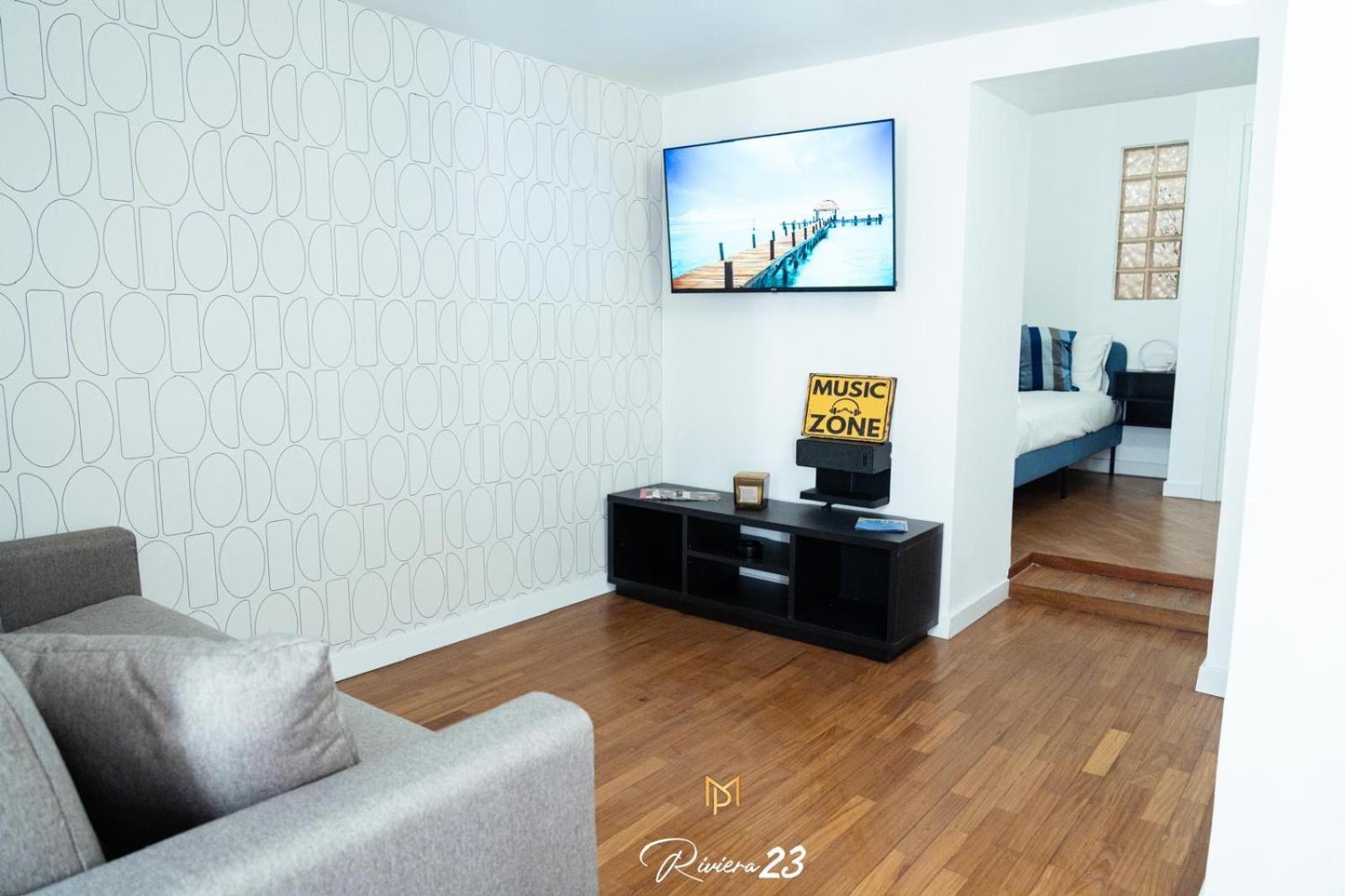 Bed & Breakfast Riviera23 *